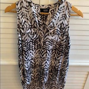 Black and white print High low blouse
